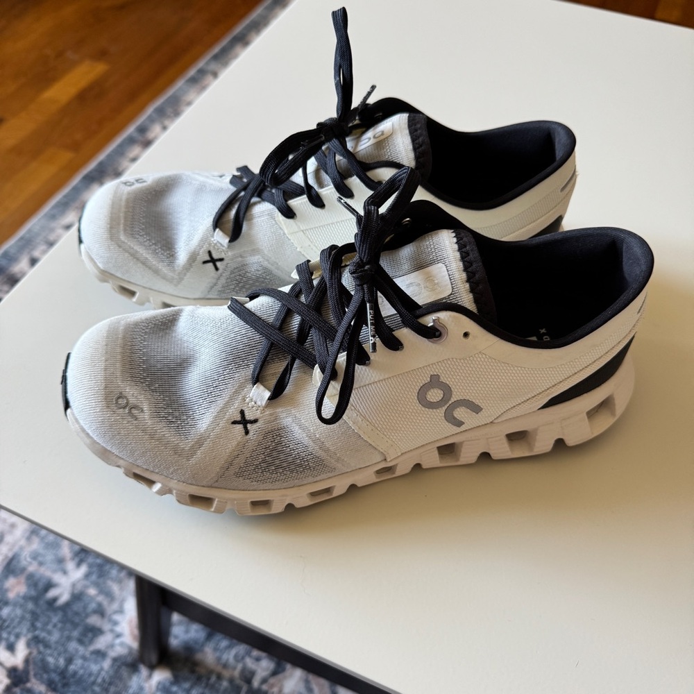 On Cloud X3 Training Running Black and White Athletic Shoes